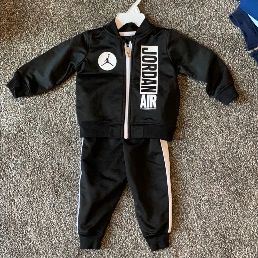 Jordan sweat suit